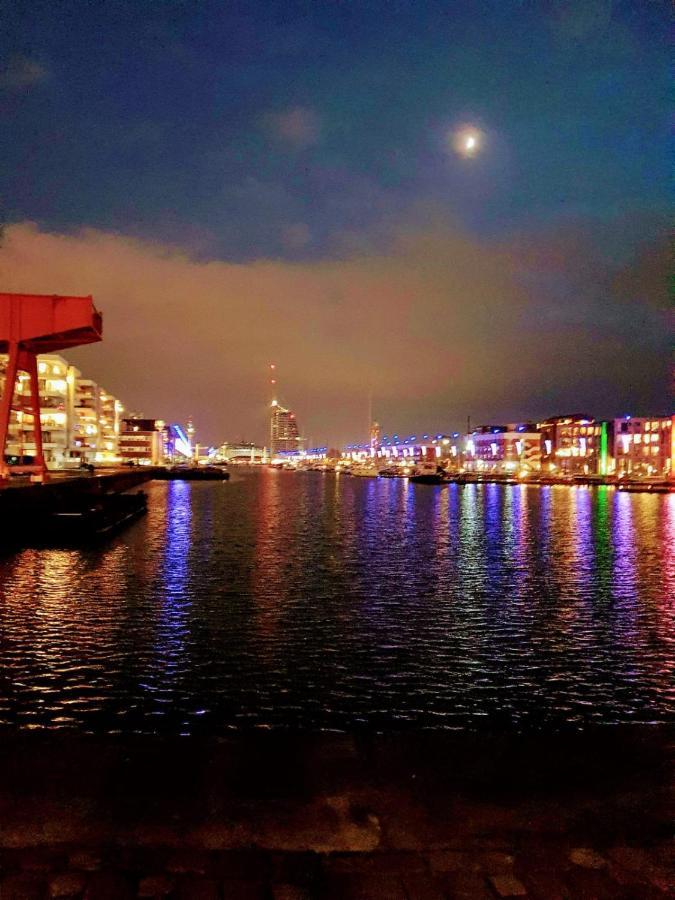 "Lilie" In Geestland-Langen, Ideal Fuer Familien & Homeoffice - Wlan & Parkplatz - 3 Zimmer, Balkon - Nahe Bremerhaven Luaran gambar